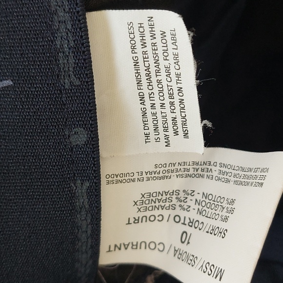 Gloria Vanderbilt  Dark Navy Dress Pants .Size 10 Short .New Condition - Picture 3 of 7